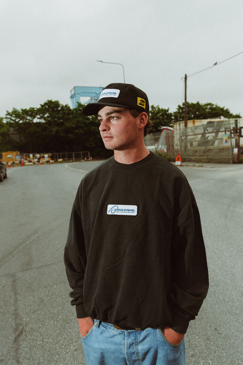 Global Leader Logo Crewneck - Black